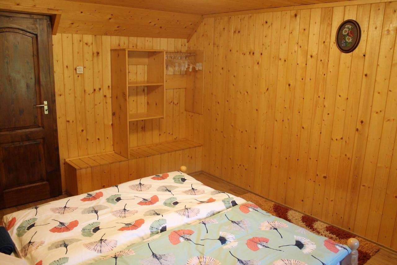 Patakvölgye Vendégház Izvoare  Esterno foto